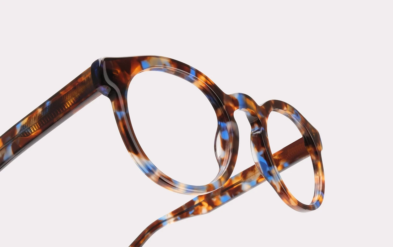 Designed by Nooz, made for you.